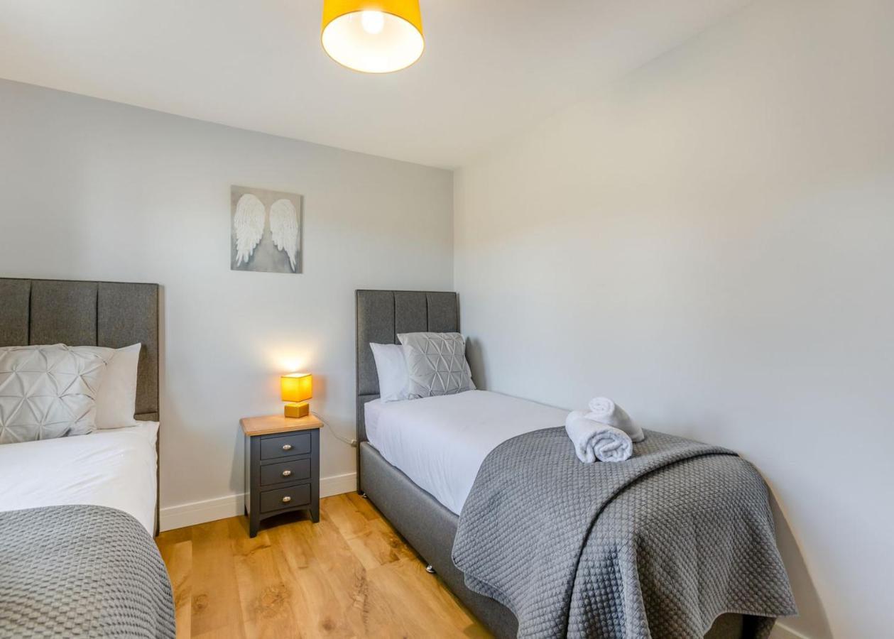 Отель Cotswold Gateway Escape Offenham Экстерьер фото