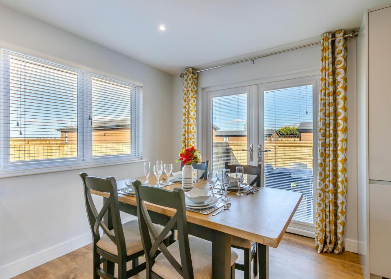 Отель Cotswold Gateway Escape Offenham Экстерьер фото