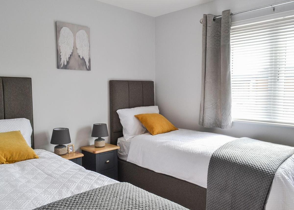 Отель Cotswold Gateway Escape Offenham Экстерьер фото